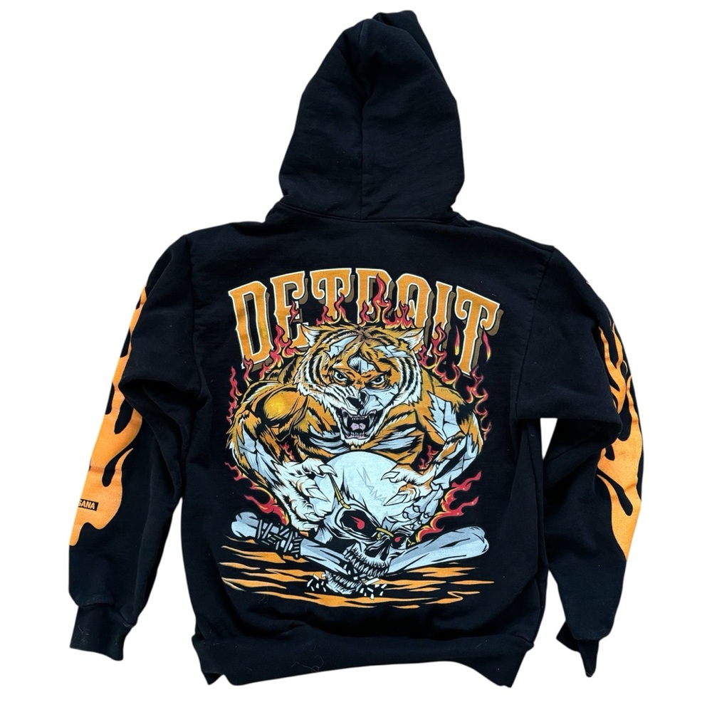 Sana Detroit Tigers black hoodie sweatshirt